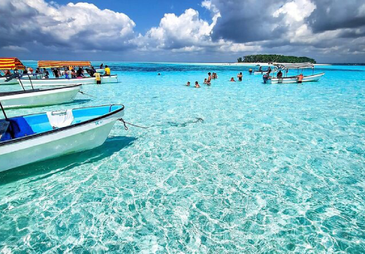 Mnemba Island Snorkeling